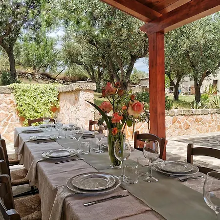 Farm stay Borgo Santa Lucia Cropani