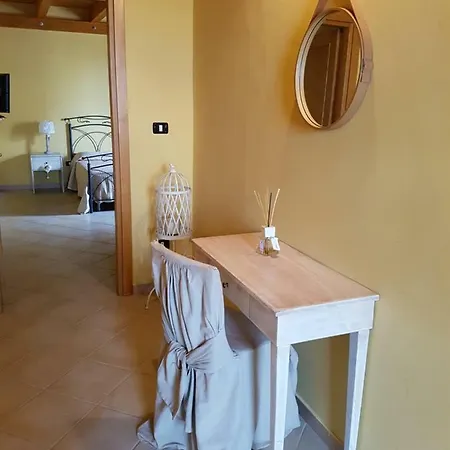 Alloggio per agriturismo Borgo Santa Lucia *